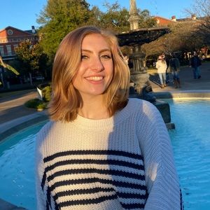 Meet your Posher, Delaney